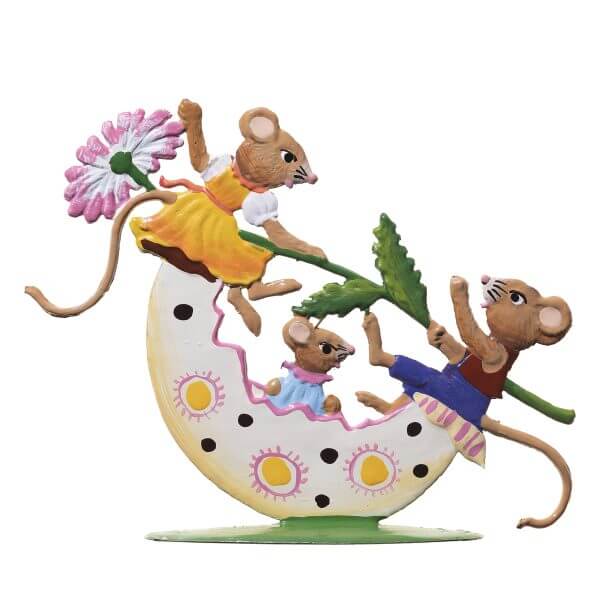 SO24 R Mouse Family in Egg Seesaw SO24 R Mouse Family in Egg Seesaw