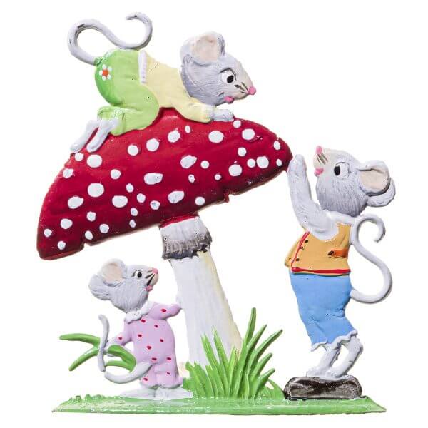 SO26 R Playing Mice Children SO26 R Playing Mice Children